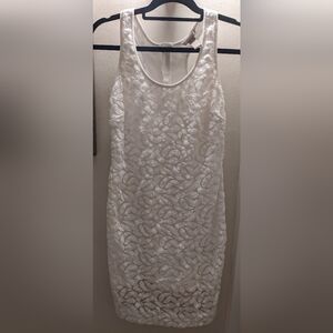 Banana Republic Gorgeous white dress 4 any occasion